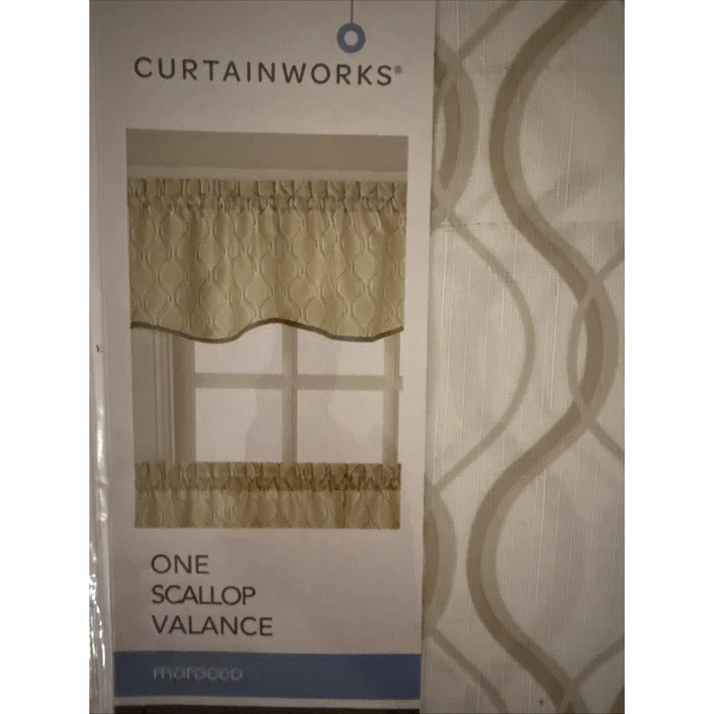 New Morocco Tailored rod pocket‎ 58 x 14 Valance Curtain- White, Tan